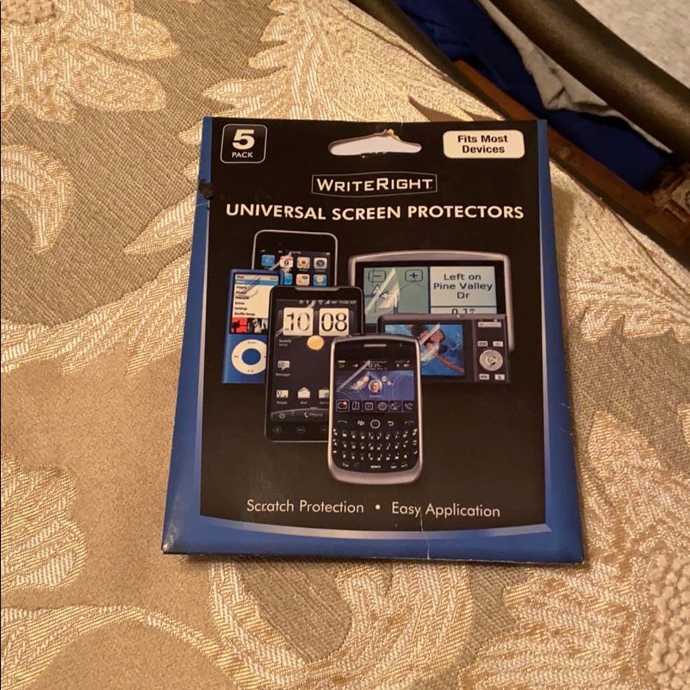 Universal screen protectors